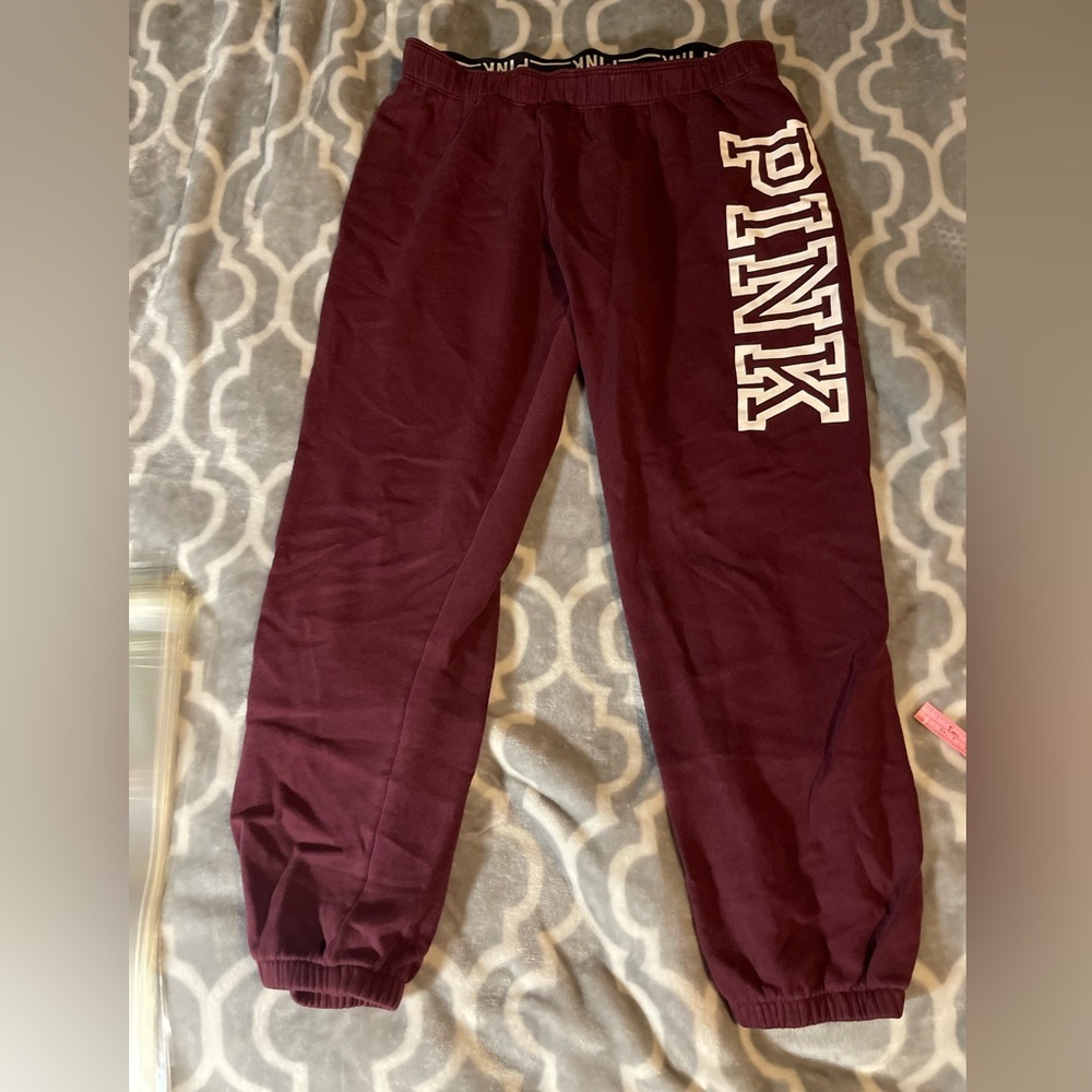 Victorias Secret PINK burgundy jogger pants PINK down leg Size small # 2218